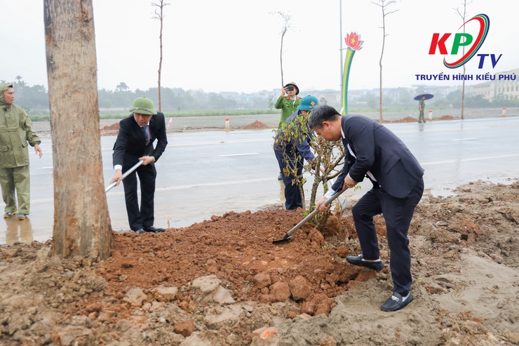 Xã Kiều Phú tổ chức hội nghị gặp mặt đầu xuân Bính Ngọ 2026 và Phát động Tết trồng cây đời đời nhớ ơn Bác Hồ- Ảnh 7.