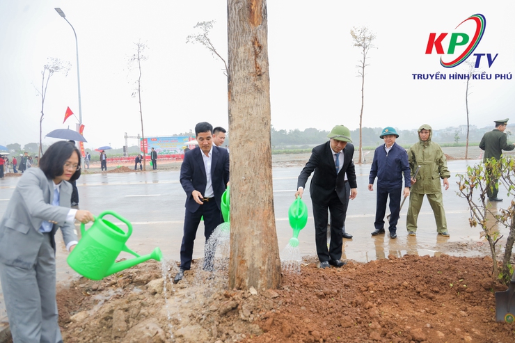 Xã Kiều Phú tổ chức hội nghị gặp mặt đầu xuân Bính Ngọ 2026 và Phát động Tết trồng cây đời đời nhớ ơn Bác Hồ- Ảnh 8.