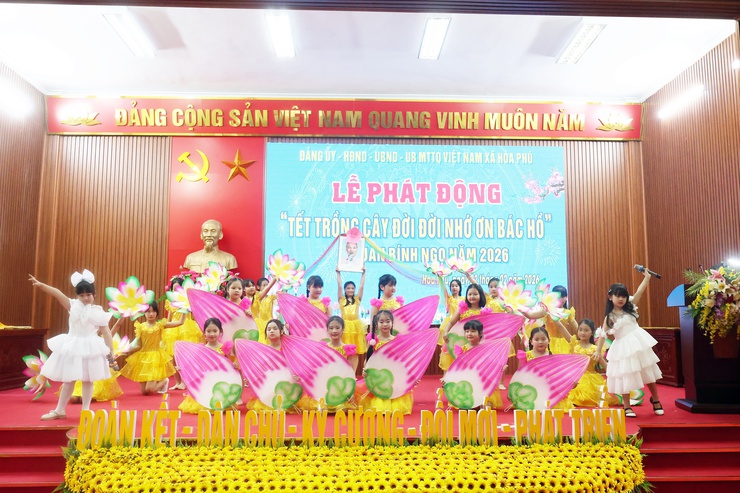 Xã Hòa Phú: Tổ chức Lễ phát động "Tết trồng cây đời đời nhớ ơn Bác Hồ" Xuân Bính Ngọ 2026.

- Ảnh 3.