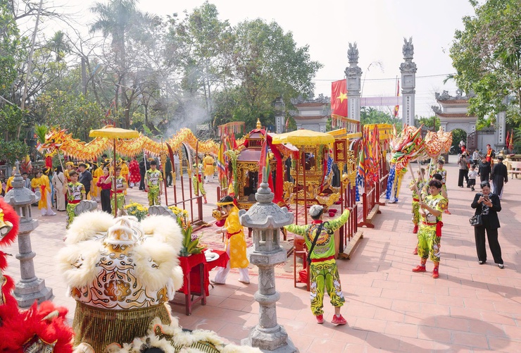 Lễ hội truyền thống làng Vạn Phúc – Nơi gìn giữ mạch nguồn văn hoá sông Hồng- Ảnh 22.