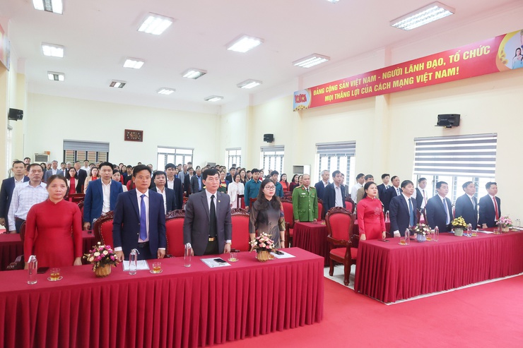 Xã Hòa Phú: Tổ chức Lễ phát động "Tết trồng cây đời đời nhớ ơn Bác Hồ" Xuân Bính Ngọ 2026.

- Ảnh 1.