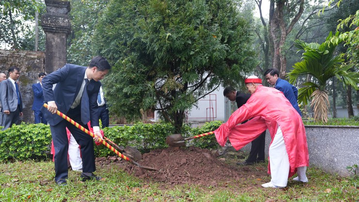 Dương Hoà phát động “Tết trồng cây đời đời nhớ ơn Bác Hồ” Xuân Bính Ngọ 2026- Ảnh 5.