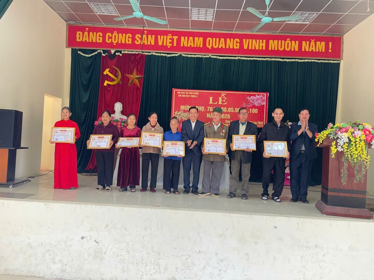 Xã Yên Xuân chúc thọ các cụ cao tuổi- Ảnh 4.