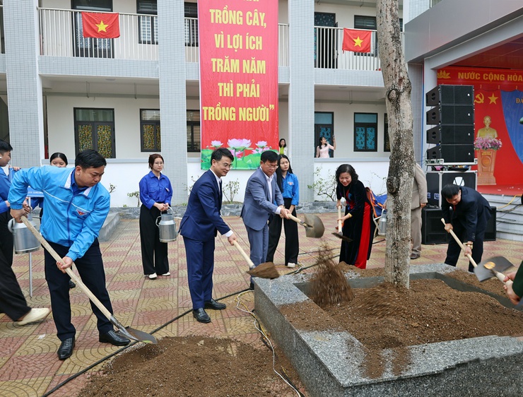 Xuân Mai tổ chức Lễ phát động Tết trồng cây đời đời nhớ ơn Bác Hồ xuân Bính Ngọ năm 2026- Ảnh 7.