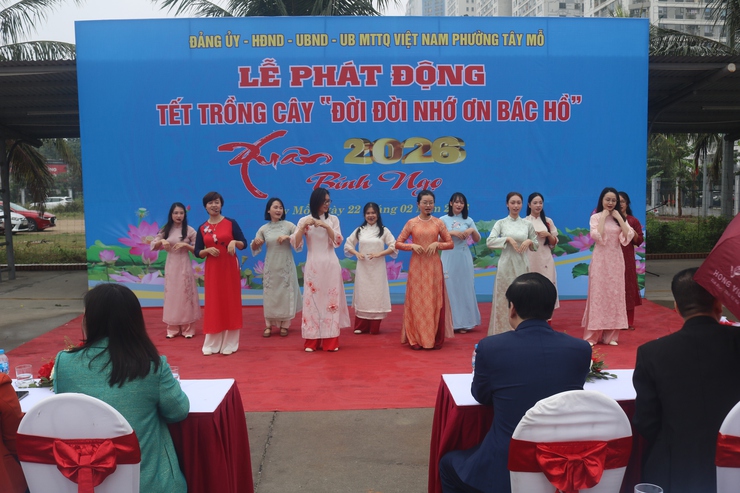 Phường Tây Mỗ tổ chức Lễ phát động "Tết trồng cây đời đời nhớ ơn Bác Hồ"

- Ảnh 1.