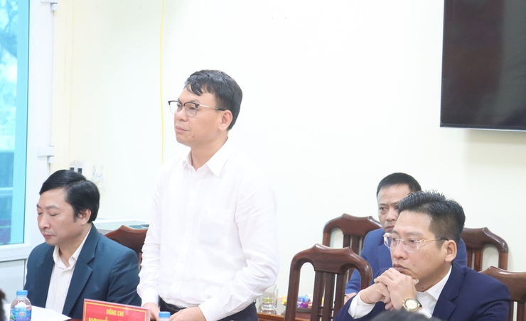 Ủy ban Bầu cử xã Đại Xuyên họp kiểm đếm tiến độ triển khai công tác bầu cử trên địa bàn xã- Ảnh 6.