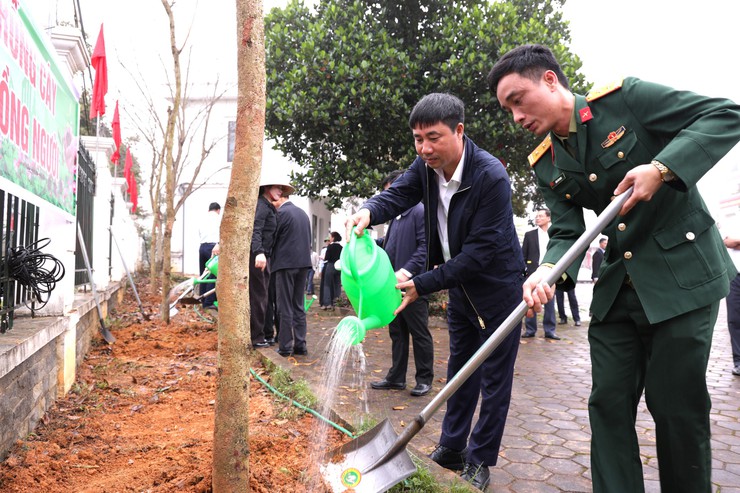 Xã Yên Xuân: Lễ phát động Tết trồng cây Xuân Bính Ngọ năm 2026- Ảnh 3.