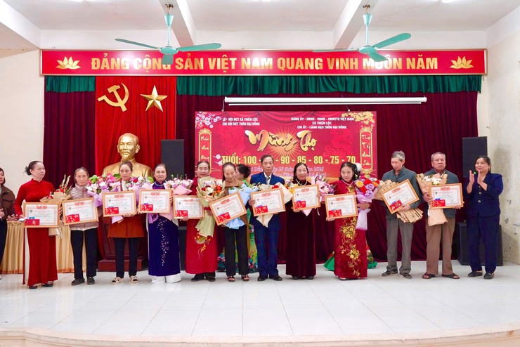 CÁC THÔN TRÊN ĐỊA BÀN XÃ THIÊN LỘC TỔ CHỨC MỪNG THỌ CÁC CỤ CAO NIÊN NHÂN DỊP XUÂN BÍNH NGỌ 2026 – NÉT ĐẸP TRUYỀN THỐNG "KÍNH LÃO TRỌNG THỌ"- Ảnh 6.