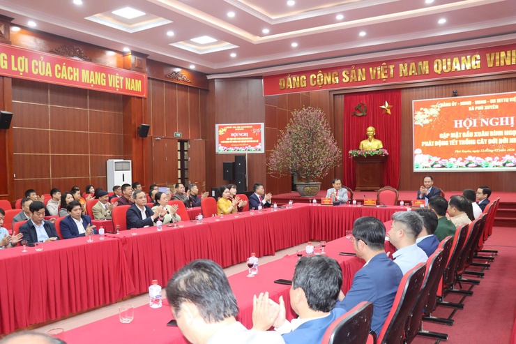 Xã Phú Xuyên: Gặp mặt đầu xuân Bính Ngọ 2026, phát động Tết trồng cây “Đời đời nhớ ơn Bác Hồ vĩ đại”- Ảnh 2.