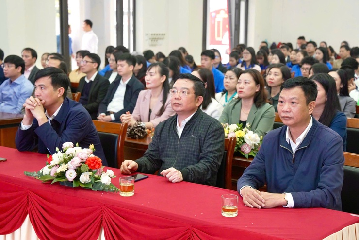 Xã Thiên Lộc tổ chức Lễ phát động Tết trồng cây "Đời đời nhớ ơn Bác Hồ" Xuân Bính Ngọ 2026- Ảnh 3.