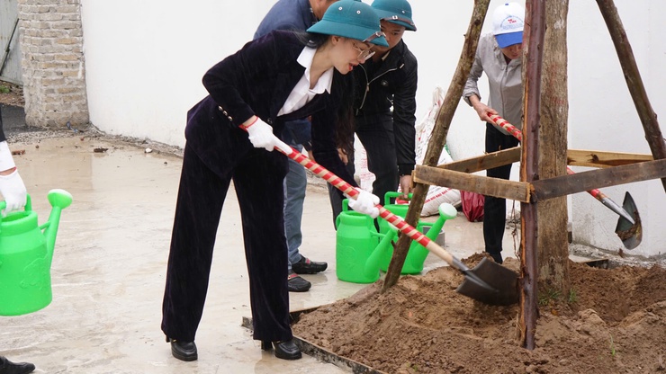 PHƯỜNG HỒNG HÀ PHÁT ĐỘNG “TẾT TRỒNG CÂY ĐỜI ĐỜI NHỚ ƠN BÁC HỒ” XUÂN BÍNH NGỌ 2026- Ảnh 5.