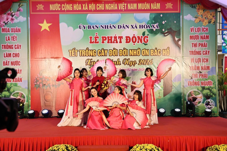 Hòa Xá phát động “Tết trồng cây đời đời nhớ ơn Bác Hồ” Xuân Bính Ngọ 2026- Ảnh 9.