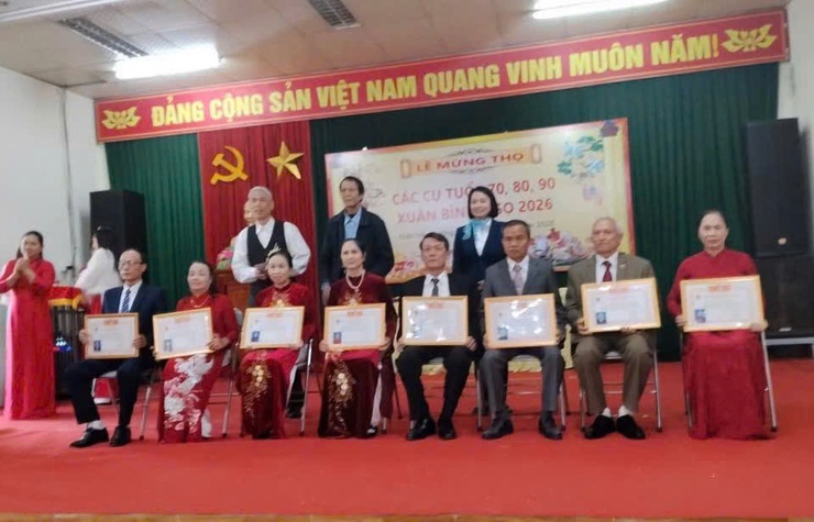 CÁC THÔN TRÊN ĐỊA BÀN XÃ THIÊN LỘC TỔ CHỨC MỪNG THỌ CÁC CỤ CAO NIÊN NHÂN DỊP XUÂN BÍNH NGỌ 2026 – NÉT ĐẸP TRUYỀN THỐNG "KÍNH LÃO TRỌNG THỌ"- Ảnh 10.