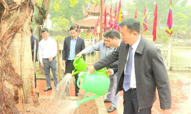 Tết Trồng cây Xuân Bính Ngọ 2026, xã Hát Môn phấn đấu trồng mới 5.000 cây xanh- Ảnh 4.