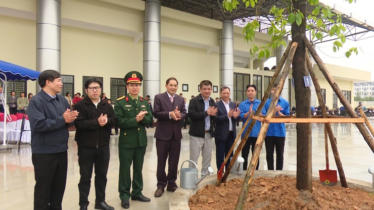 Xã Thường Tín phát động Tết trồng cây đời đời nhớ ơn Bác Hồ, Xuân Bính Ngọ 2026- Ảnh 7.