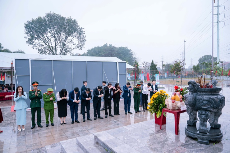 PHƯỜNG ĐÔNG NGẠC TỔ CHỨC LỄ PHÁT ĐỘNG TẾT TRỒNG CÂY “ĐỜI ĐỜI NHỚ ƠN BÁC HỒ” XUÂN BÍNH NGỌ NĂM 2026- Ảnh 1.