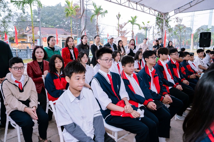 PHƯỜNG ĐÔNG NGẠC TỔ CHỨC LỄ PHÁT ĐỘNG TẾT TRỒNG CÂY “ĐỜI ĐỜI NHỚ ƠN BÁC HỒ” XUÂN BÍNH NGỌ NĂM 2026- Ảnh 8.