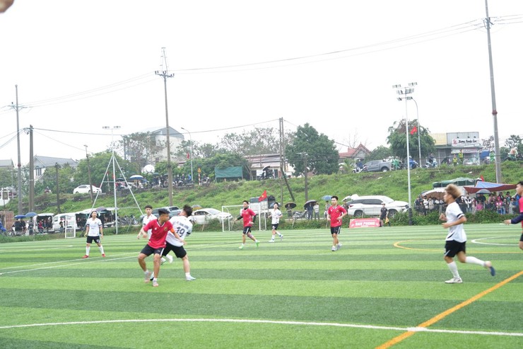 Bán kết giải bóng đá nam thanh niên vô địch xã lần thứ 1 năm 2026- Ảnh 2.