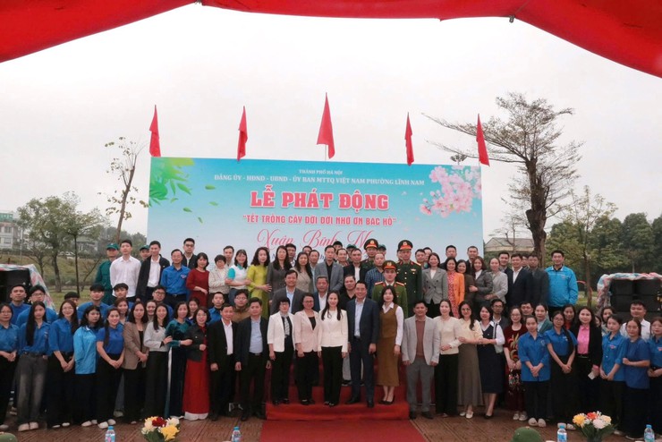 PHƯỜNG LĨNH NAM PHÁT ĐỘNG “TẾT TRỒNG CÂY ĐỜI ĐỜI NHỚ ƠN BÁC HỒ” XUÂN BÍNH NGỌ 2026- Ảnh 10.