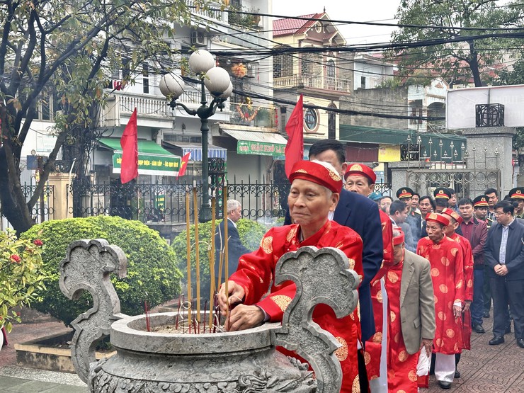 XÃ ĐẠI THANH: LỄ PHÁT ĐỘNG TẾT TRỒNG CÂY XUÂN BÍNH NGỌ 2026 - KHỞI CÔNG TUYẾN ĐƯỜNG LIÊN XÃ THANH LIỆT - TAM HIỆP - TT VĂN ĐIỂN- Ảnh 5.