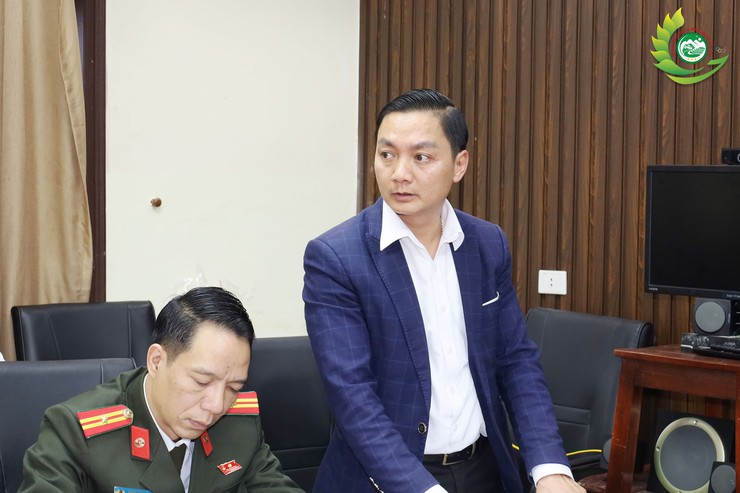 Họp tập thể UBND xã, thống nhất nhiệm vụ trước, trong và sau tết nguyên đán- Ảnh 6.