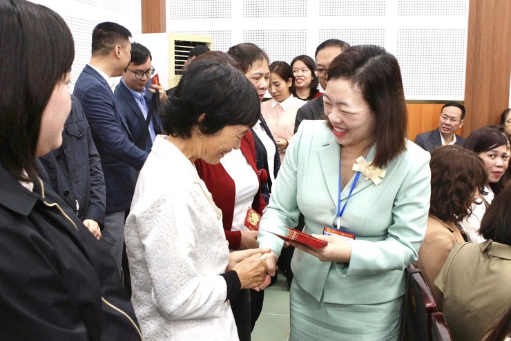 Gặp mặt cán bộ, công chức, viên chức, người lao động đầu xuân Bính Ngọ 2026- Ảnh 4.