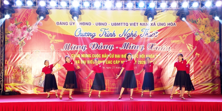 SÔI NỔI CHƯƠNG TRÌNH VĂN NGHỆ “MỪNG ĐẢNG – MỪNG XUÂN” CHÀO MỪNG CUỘC BẦU CỬ ĐẠI BIỂU QUỐC HỘI KHÓA XVI VÀ HĐND CÁC CẤP NHIỆM KỲ 2026–2031.- Ảnh 25.