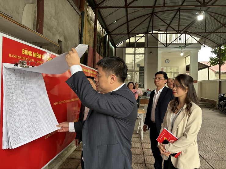 BAN THƯỜNG VỤ ĐẢNG ỦY PHƯỜNG BỒ ĐỀ THĂM, KIỂM TRA VÀ CHÚC TẾT TẠI 38 KHU VỰC BỎ PHIẾU BẦU CỬ- Ảnh 8.