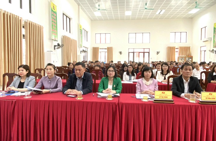 Uỷ ban Bầu cử xã Phúc Lộc tổ chức buổi làm việc về công tác bầu cử đại biểu HĐND xã Phúc Lộc khoá II, nhiệm kỳ 2026-2031- Ảnh 1.