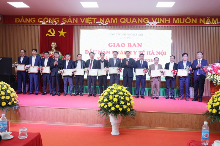 Ngành Y tế Hà Nội giao ban đầu năm Xuân Bính Ngọ 2026 và phát động Tết trồng cây "Đời đời nhớ ơn Bác Hồ"- Ảnh 2.