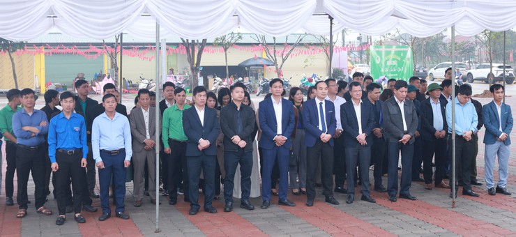 Phủ xanh xã đảo Minh Châu bằng 5.000 cây trồng mới- Ảnh 2.