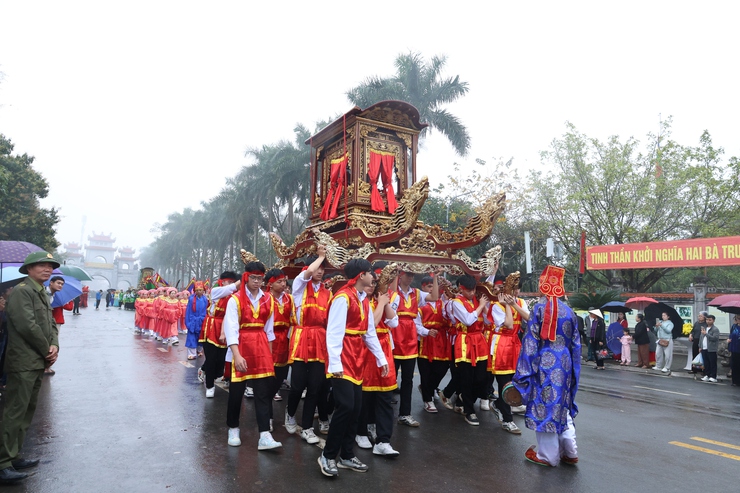 Phó Chủ tịch nước Võ Thị Ánh Xuân dự khai hội Đền Hai Bà Trưng Xuân Bính Ngọ 2026- Ảnh 11.