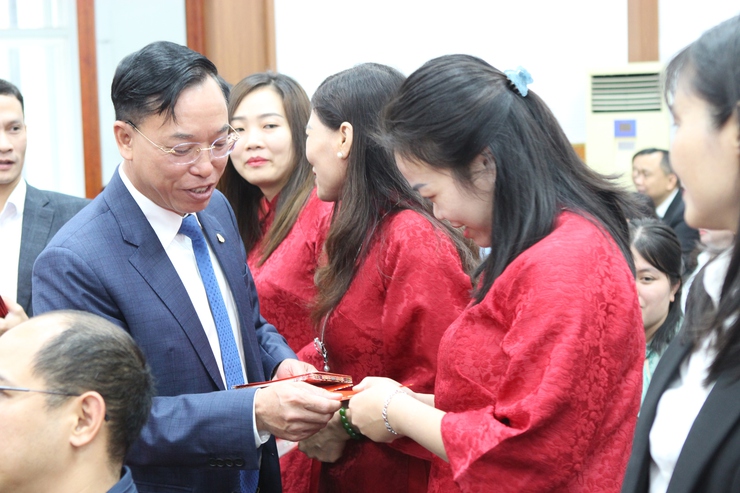 Gặp mặt cán bộ, công chức, viên chức, người lao động đầu xuân Bính Ngọ 2026- Ảnh 7.