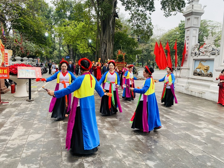 Ba Đình long trọng tổ chức Lễ hội truyền thống kỷ niệm Ngày Đức Thánh Huyền Thiên Trấn Vũ giáng lâm năm 2026- Ảnh 9.