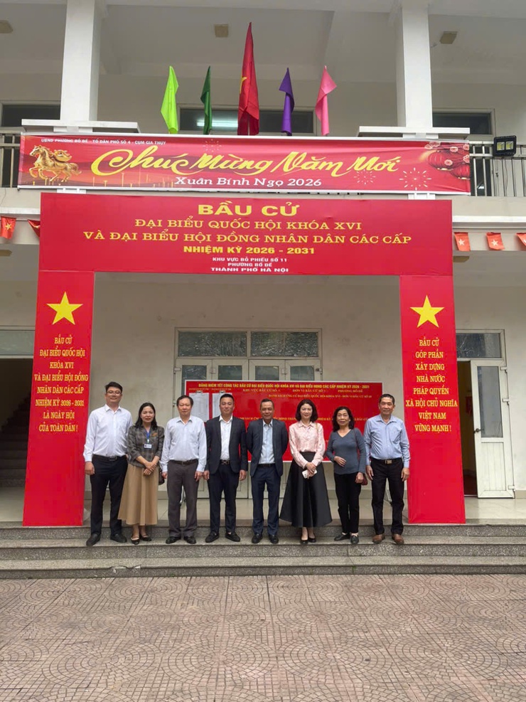 BAN THƯỜNG VỤ ĐẢNG ỦY PHƯỜNG BỒ ĐỀ THĂM, KIỂM TRA VÀ CHÚC TẾT TẠI 38 KHU VỰC BỎ PHIẾU BẦU CỬ- Ảnh 10.