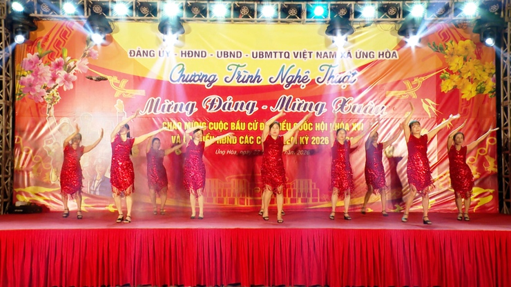 SÔI NỔI CHƯƠNG TRÌNH VĂN NGHỆ “MỪNG ĐẢNG – MỪNG XUÂN” CHÀO MỪNG CUỘC BẦU CỬ ĐẠI BIỂU QUỐC HỘI KHÓA XVI VÀ HĐND CÁC CẤP NHIỆM KỲ 2026–2031.- Ảnh 15.