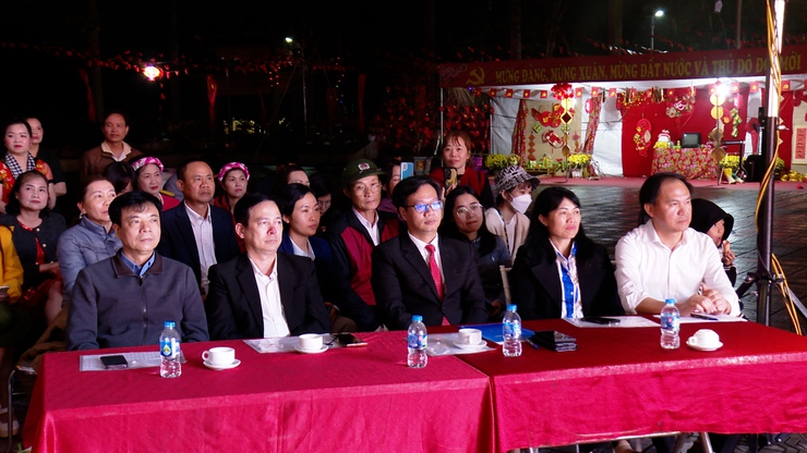 SÔI NỔI CHƯƠNG TRÌNH VĂN NGHỆ “MỪNG ĐẢNG – MỪNG XUÂN” CHÀO MỪNG CUỘC BẦU CỬ ĐẠI BIỂU QUỐC HỘI KHÓA XVI VÀ HĐND CÁC CẤP NHIỆM KỲ 2026–2031.- Ảnh 2.