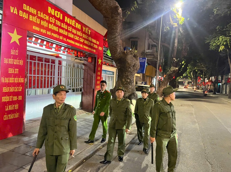 Phường Ngọc Hà chủ động bắt tay ngay vào công việc sau Tết Nguyên đán Bính Ngọ 2026- Ảnh 1.