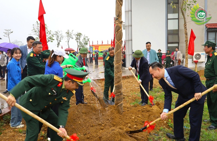 PHÚ CÁT: PHÁT ĐỘNG “TẾT TRỒNG CÂY ĐỜI ĐỜI NHỚ ƠN BÁC HỒ” XUÂN BÍNH NGỌ 2026- Ảnh 3.