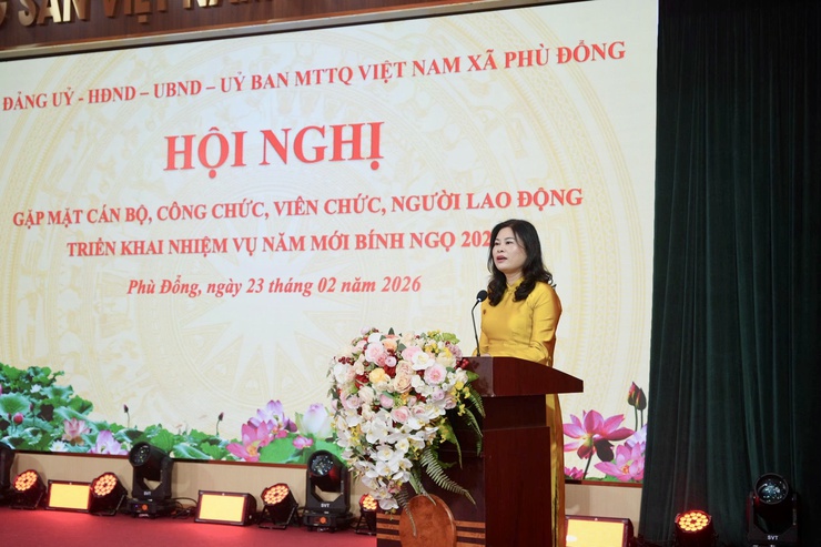 Xã Phù Đổng tổ chức hội nghị gặp mặt cán bộ, công chức, viên chức, người lao động và triển khai nhiệm vụ năm 2026- Ảnh 2.