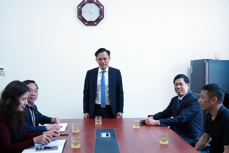 Lãnh đạo phường Chương Mỹ dự sinh hoạt Chi bộ đầu Xuân tại Trung tâm Dịch vụ Tổng hợp phường- Ảnh 3.