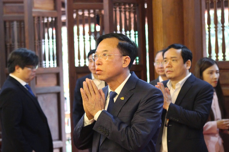 Phường Long Biên tổ chức lễ dâng hương đầu xuân tại các di tích trên địa bàn phường- Ảnh 6.