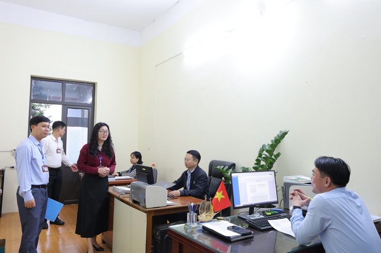 Xã Phú Nghĩa tổ chức kiểm tra công vụ đột xuất tại các cơ quan, đơn vị sau kỳ nghỉ Tết Nguyên đán Bính Ngọ 2026- Ảnh 3.