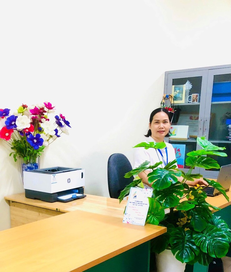 Người “Nhóm lên những ngọn lửa hồng” dưới mái trường THCS Linh Đàm- Ảnh 1.