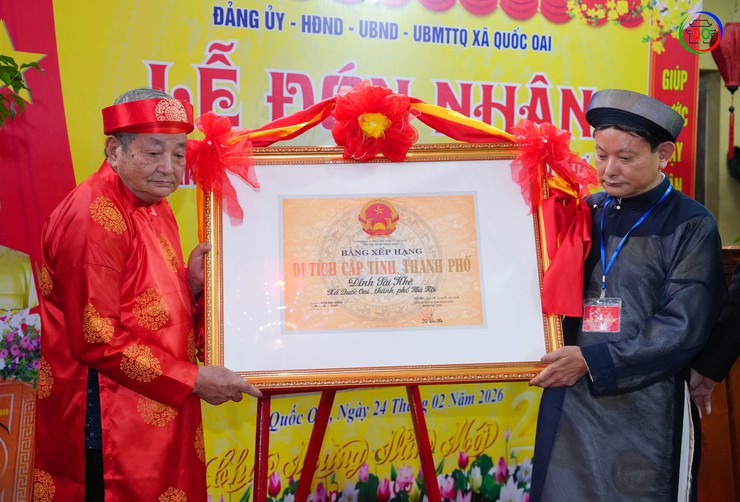 Xã Quốc Oai long trọng tổ chức Lễ đón nhận Bằng xếp hạng Di tích cấp tỉnh, thành phố Đình Sài Khê- Ảnh 11.