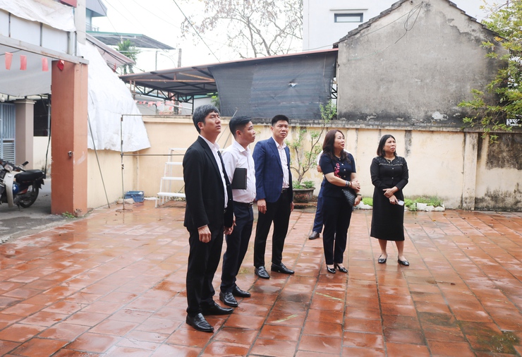 Đồng chí Nguyễn Hữu Sơn – Phó Chủ tịch UBND xã Quốc Oai kiểm tra cơ sở vật chất chuẩn bị cho công tác bầu cử Đại biểu Quốc hội và HĐND các cấp nhiệm kỳ 2026- Ảnh 10.