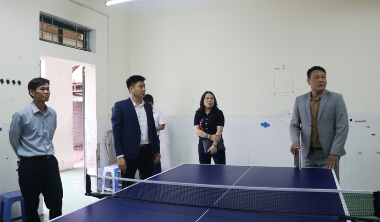 Đồng chí Nguyễn Hữu Sơn – Phó Chủ tịch UBND xã Quốc Oai kiểm tra cơ sở vật chất chuẩn bị cho công tác bầu cử Đại biểu Quốc hội và HĐND các cấp nhiệm kỳ 2026- Ảnh 14.