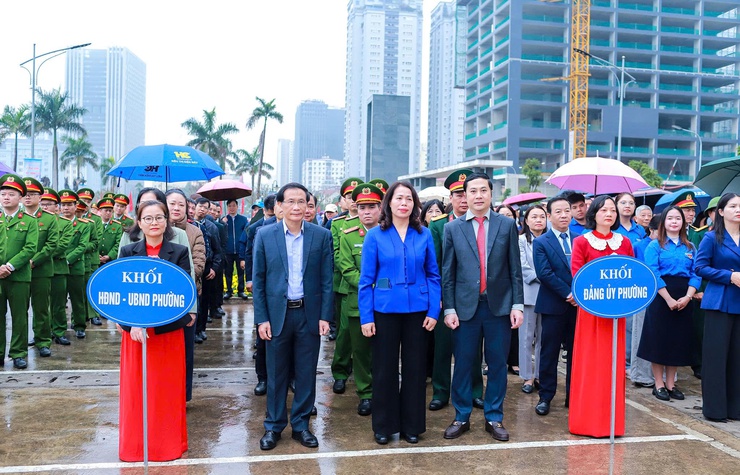 CẦU GIẤY: PHÁT ĐỘNG TẾT TRỒNG CÂY, CHUNG TAY KIẾN TẠO ĐÔ THỊ XANH BỀN VỮNG- Ảnh 2.