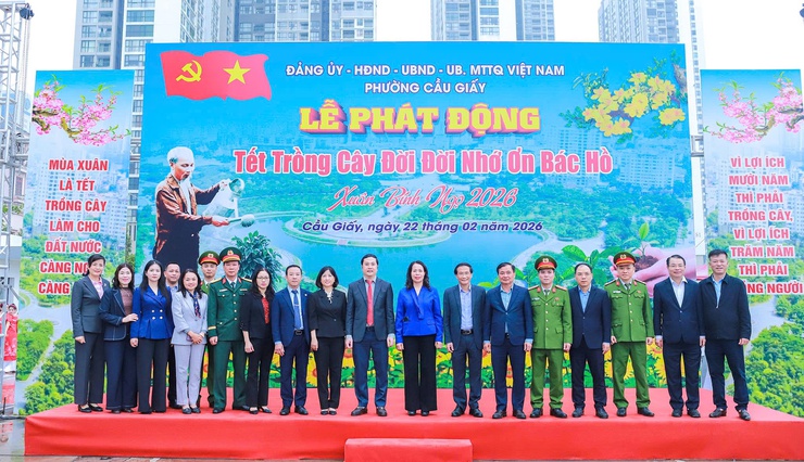 CẦU GIẤY: PHÁT ĐỘNG TẾT TRỒNG CÂY, CHUNG TAY KIẾN TẠO ĐÔ THỊ XANH BỀN VỮNG- Ảnh 15.