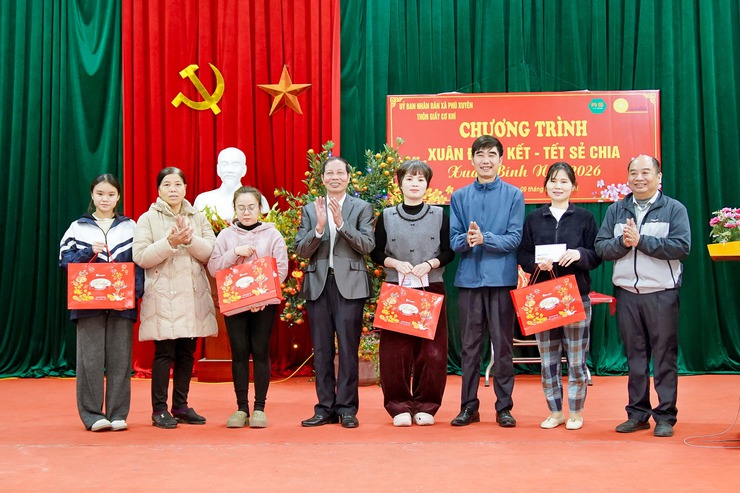 TẾT ĐẶC BIỆT – DẤU ẤN MỘT MÙA XUÂN TRÁCH NHIỆM VÀ NIỀM TIN- Ảnh 22.